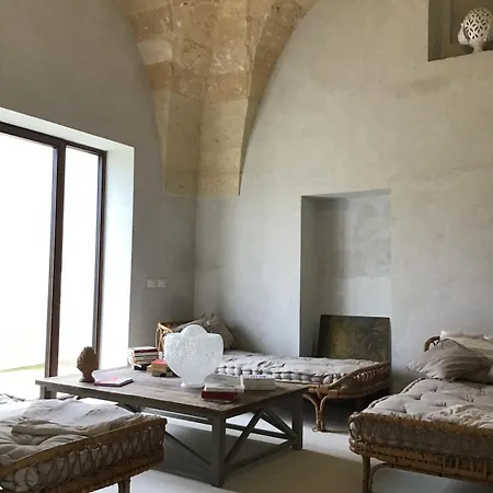 Antica Casa A Corte In Paese Vernole