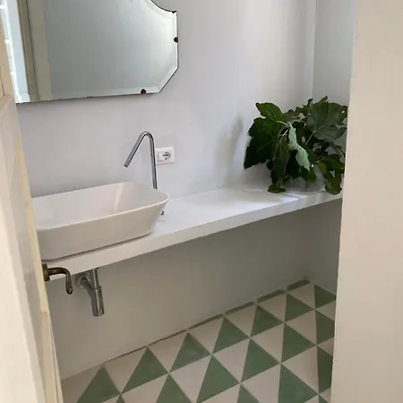 Antica Casa A Corte In Paese Vernole