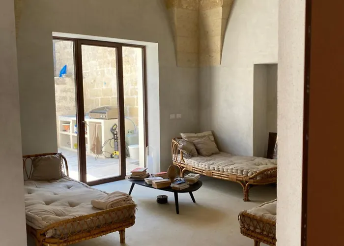 Antica Casa A Corte In Paese