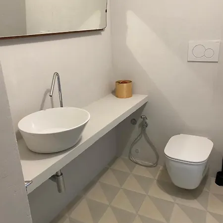 Holiday home Antica Casa A Corte In Paese Vernole